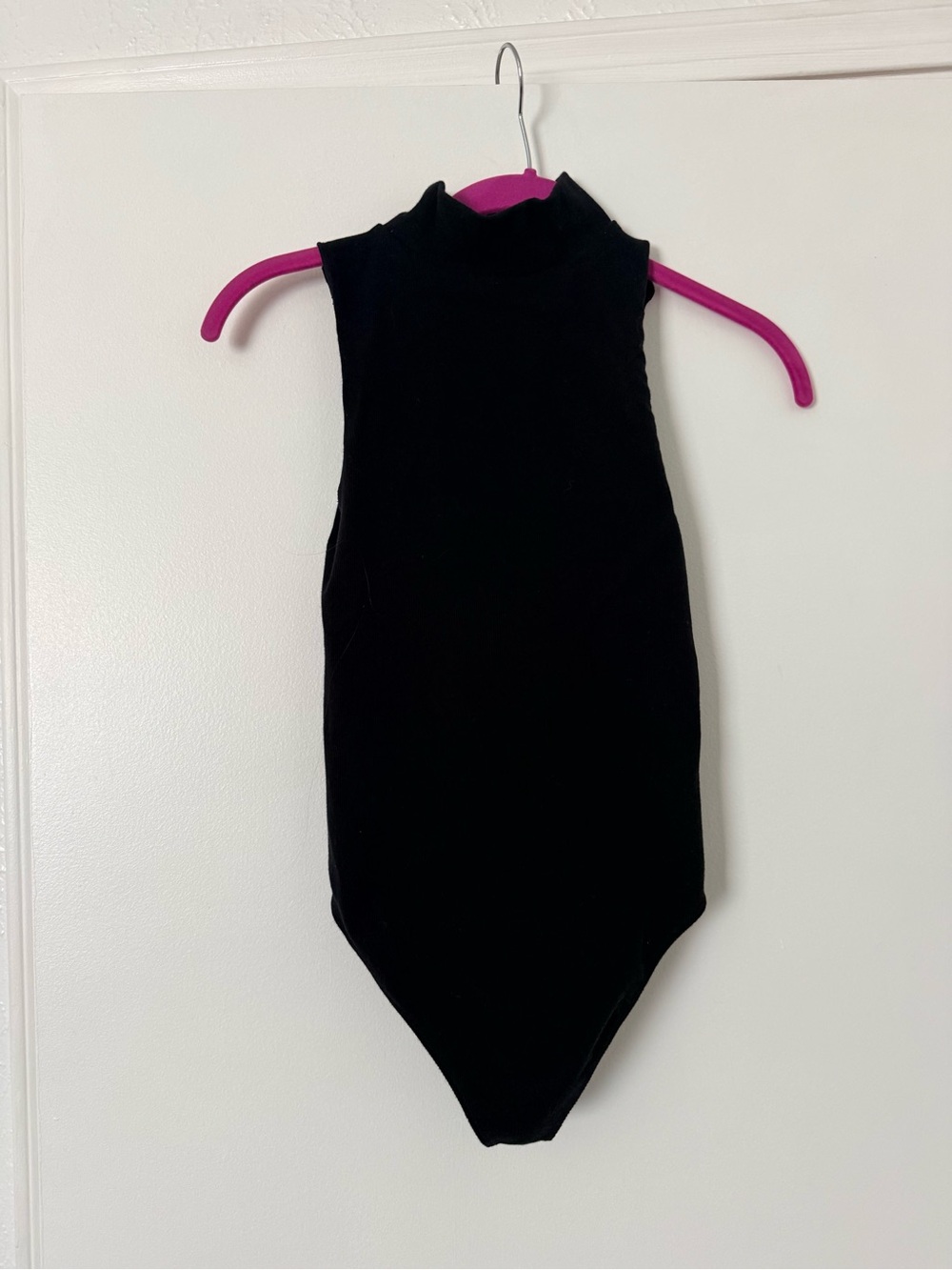 Good American Black Sleeveless Mock Neck Bodysuit